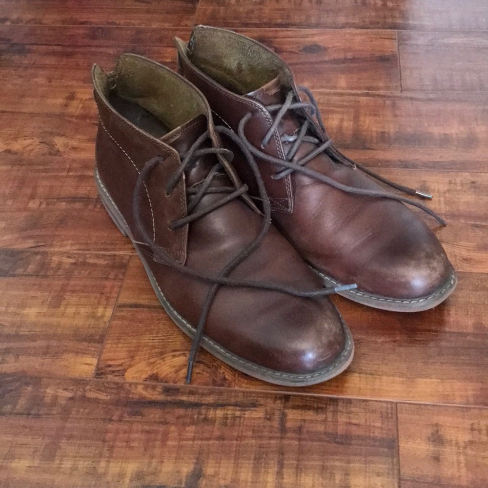 Men’s Florsheim Chukkas